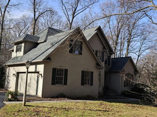 118 Deerfield Dr, Pequea, PA 17565