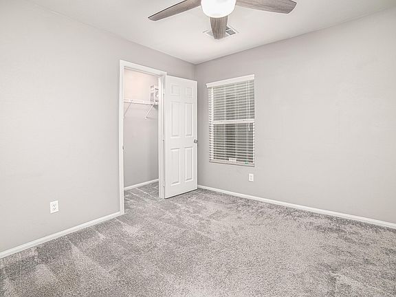 5th image of 7053 Fossil Lake St