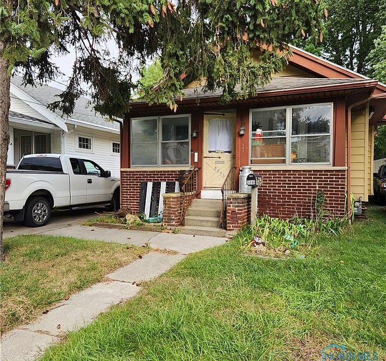 1st image of 3846 Almeda Dr