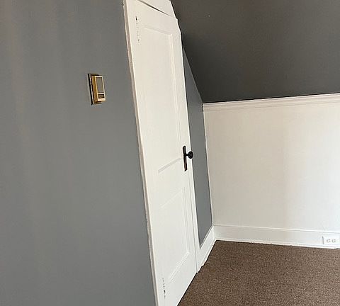 3rd image of 403 S 4th St APT C