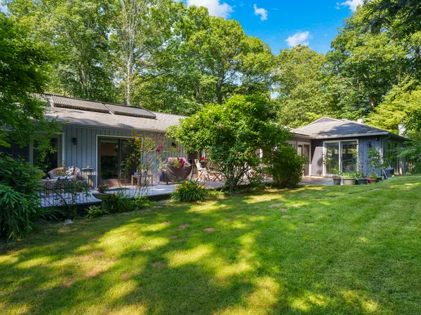 268 Peddlers Road, Guilford, CT 06437