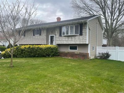 68 Dare Road, Selden, NY, 11784
