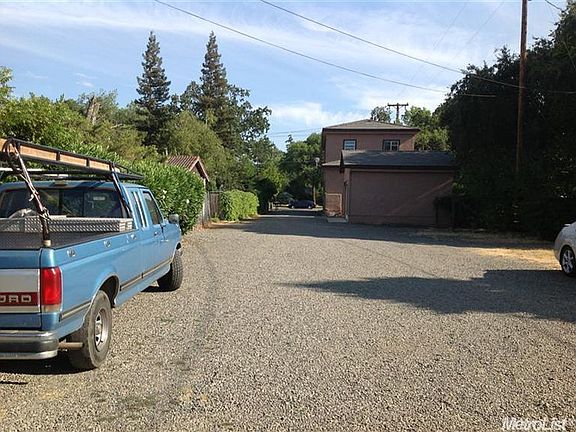 5th image of 611 Woodland Ave