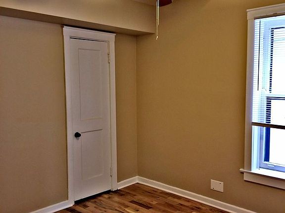 5th image of 7024 S Clyde Ave #1N