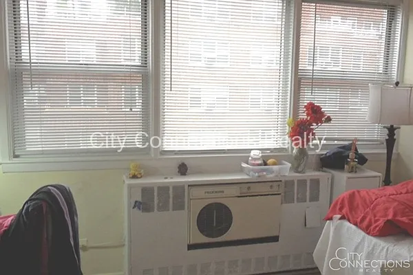 Rented by City Connections Realty | media 22