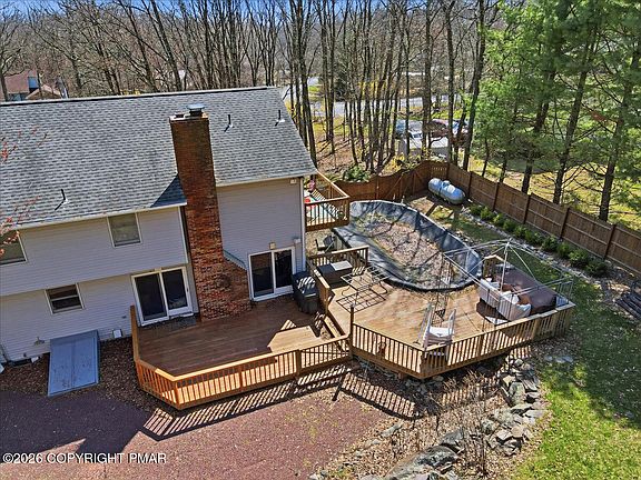 2nd image of 313 Fall Creek Ter