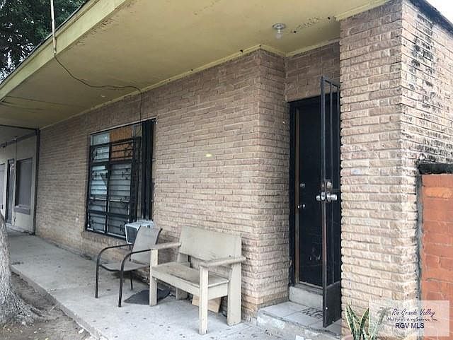 1st image of 915 E Monroe St #8