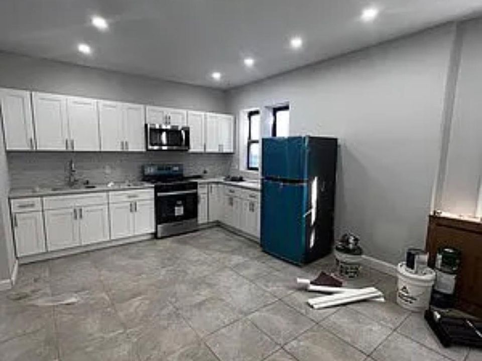 1st image of 843 E 236th St #2