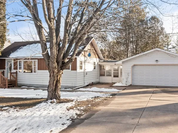 953 Sylvan Street, Cumberland, WI 54829
