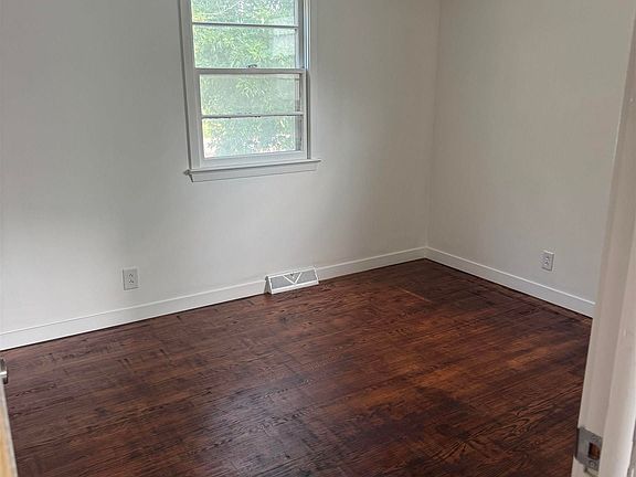 4th image of 4608 N 90th St