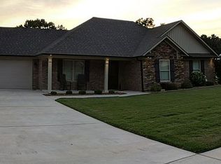 110 Hedge Ln, Huntsville, AL 35811