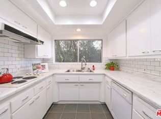 10302 Ilona Ave APT 1, Los Angeles, CA 90064