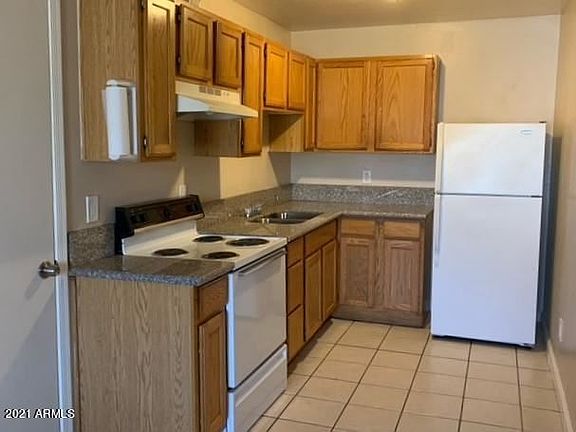 2nd image of 602 E Townley Ave APT 101