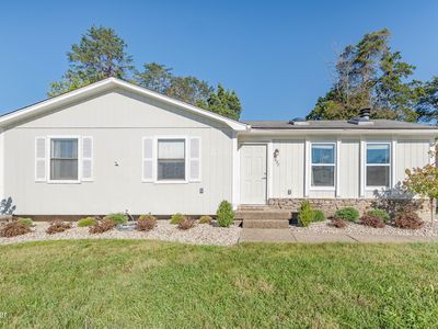 5627 Wooded Lake Dr, Louisville, KY, 40299
