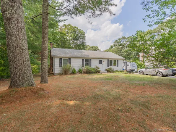 35 Valley Drive, Voluntown, CT 06384
