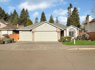 8137 SW Matthew Park St, Tigard, OR 97224