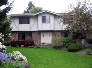 1003 Linwood Ln, Fircrest, WA 98466