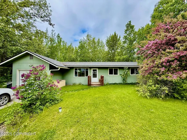 4941 E Rhubarb Cir, Wasilla, AK 99654