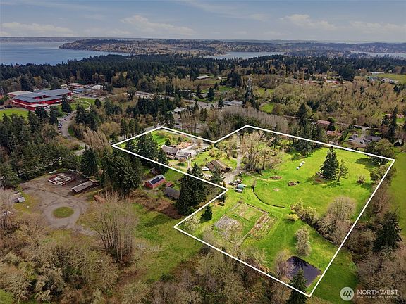 5th image of 20211 Vashon Highway SW
