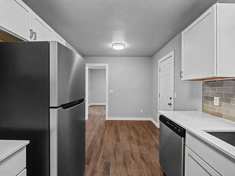 2674 E Kantz Dr — Photo 3