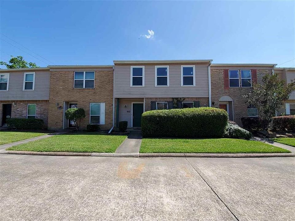 1st image of 912 Park Meadow Dr