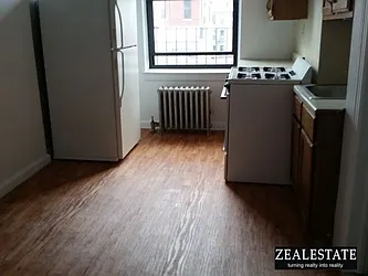 Rented by ZealEstate Group Inc