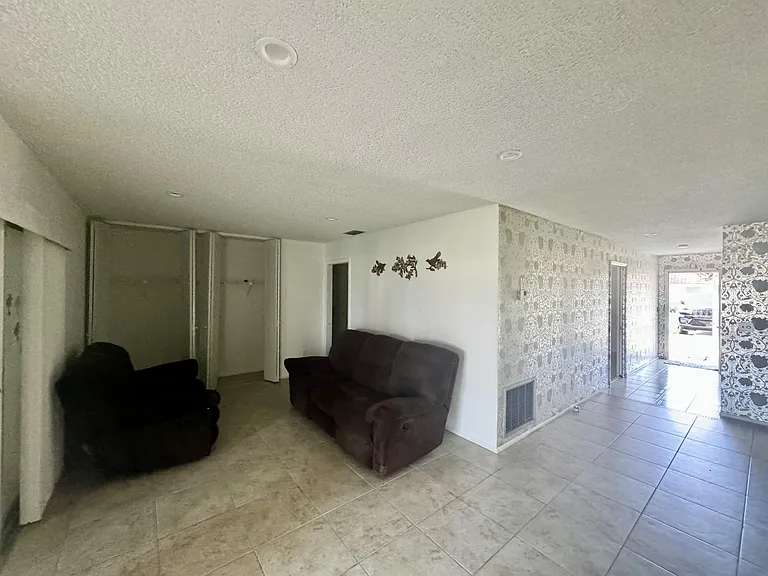 5725 Fernley Dr E #65 — Photo 7