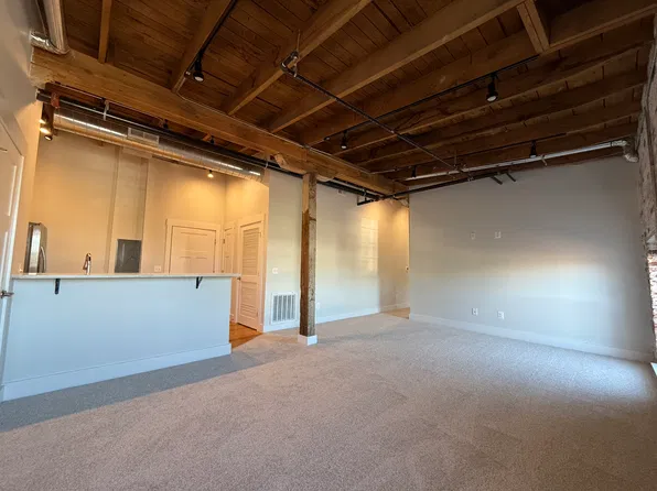 401 Princess Anne St #301, Fredericksburg, VA 22401