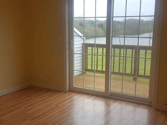3rd image of 35 Maritime Dr #B