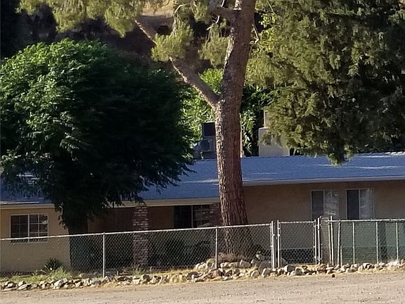 5th image of 13301 Sierra Hwy
