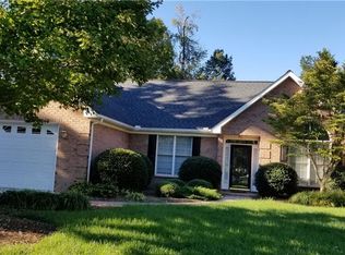 4701 Barrington Place Ct, Jamestown, NC 27282