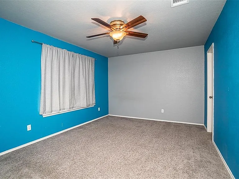 1710 Santa Fe Trl — Photo 17