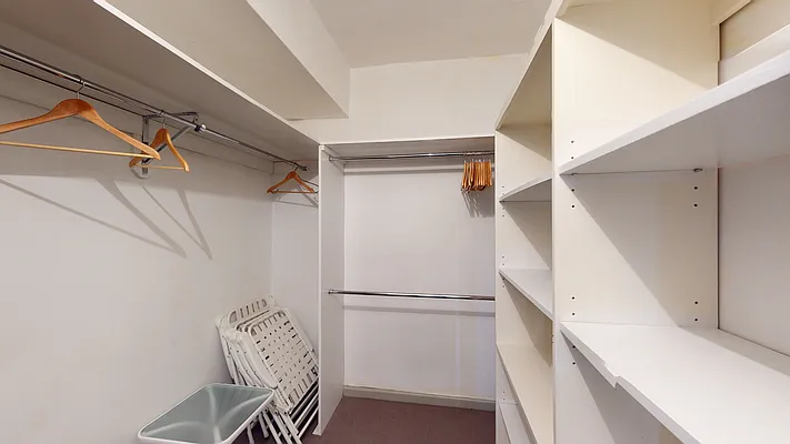 Sold by Maxwell Kates Inc. | media 33