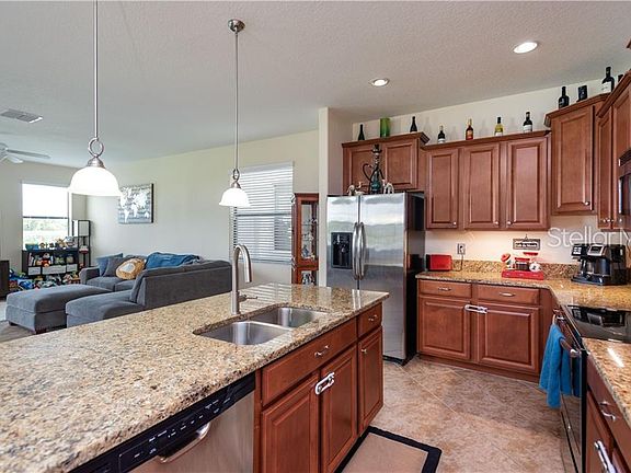 4th image of 1612 Acadia Harbor Pl