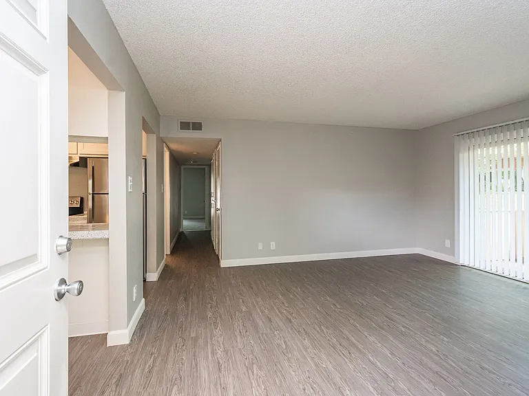 Villas at Greenhaven — Photo 24