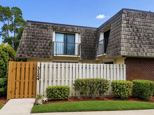 3124 SE Brook Street, Stuart, FL 34997