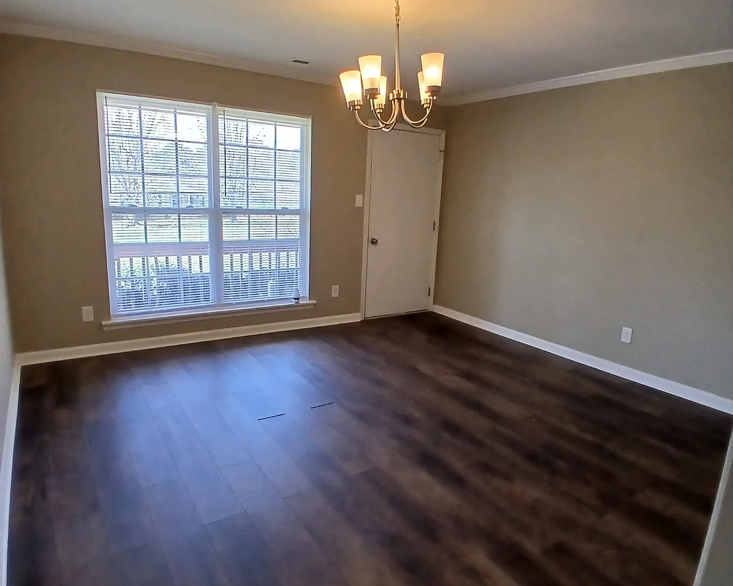 2 bed, $1,295 — Photo 2