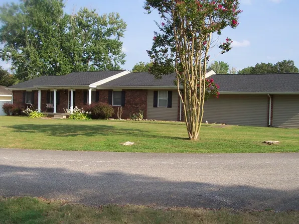 300 Barton Cir, Paducah, KY 42003