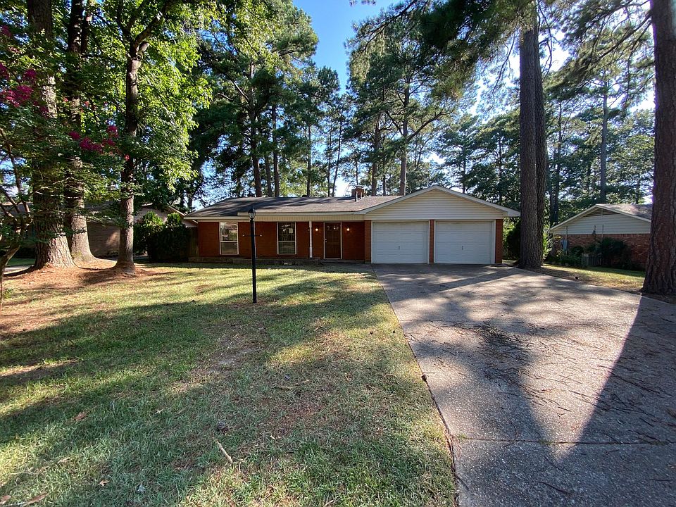 1st image of 2059 Evergreen Dr
