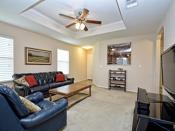 5th image of 8821 Southwick Dr