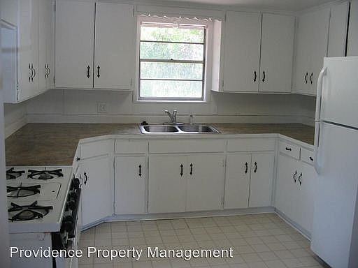 2nd image of 2026 W Stone St
