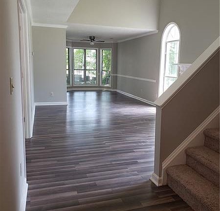 4th image of 839 Churchill Ct