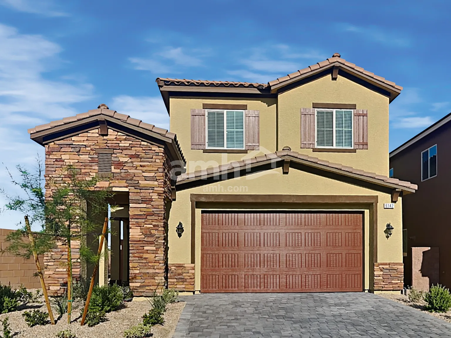 3 bed, 2.5 bath, 1885 sqft, $2,335 — Photo 1