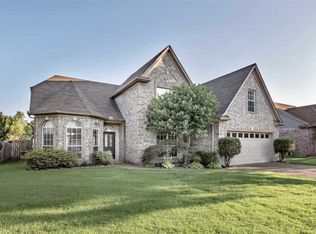 11215 Cashmere Woods Dr, Arlington, TN 38002