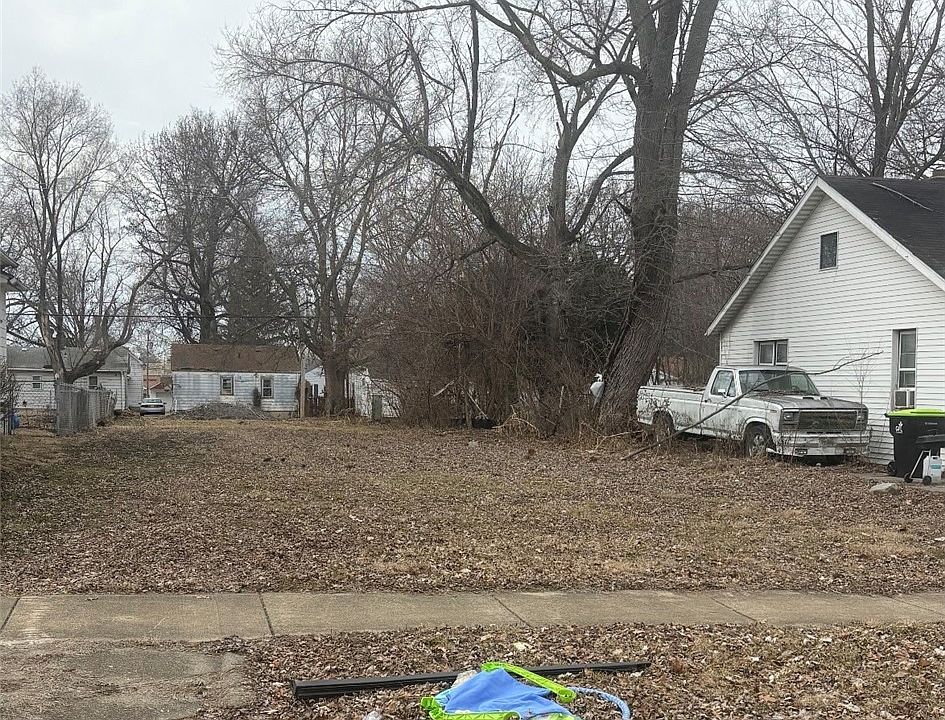 1st image of 1329 Walnut Grove Ave