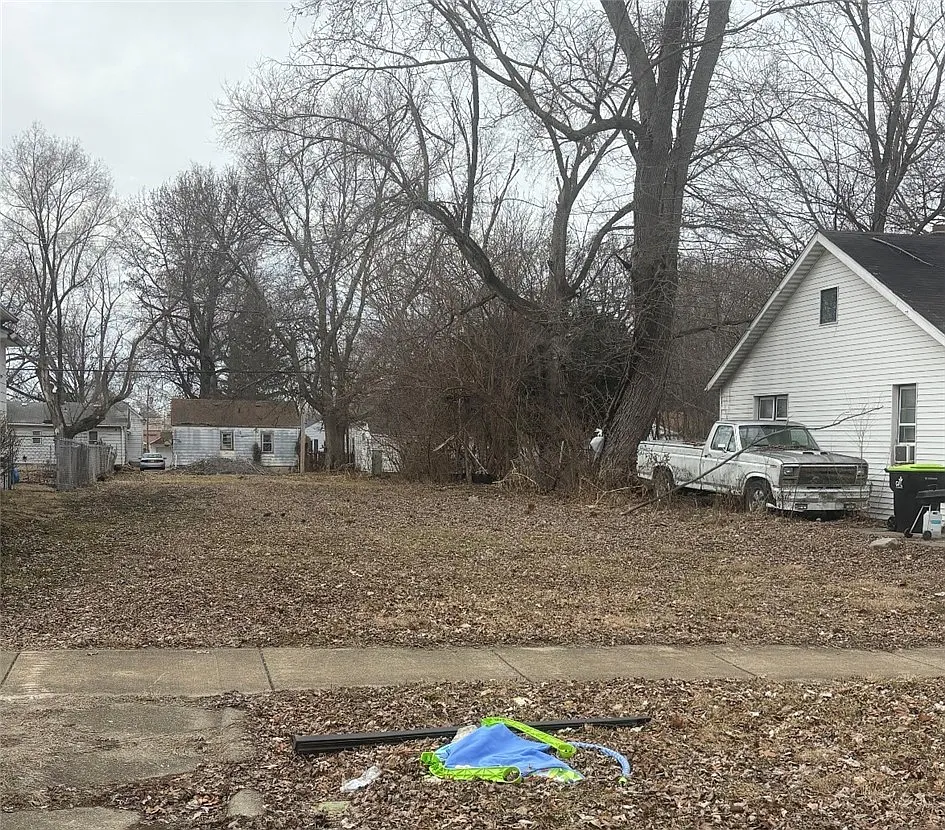 1329 Walnut Grove Ave photo 1