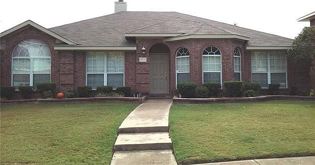 1st image of 8214 Luna Dr