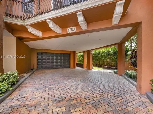 3471 Main Hwy APT 619, Miami, FL 33133