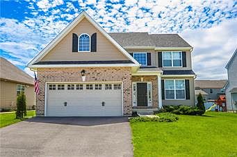 2nd image of 4425 Cottonwood Dr