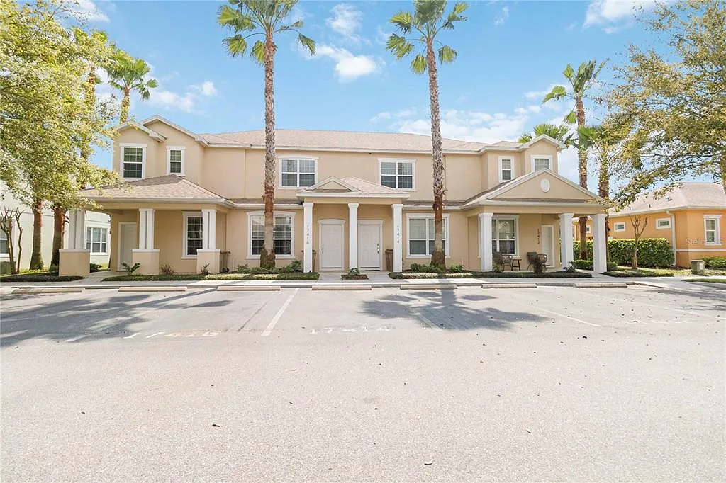 3 bed, 2.0 bath, 1501 sqft, $1,975 — Photo 4